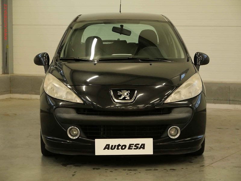 Peugeot 207 (2008) 1.6HDi, AC, STK8/28 - fotka 2 z 19