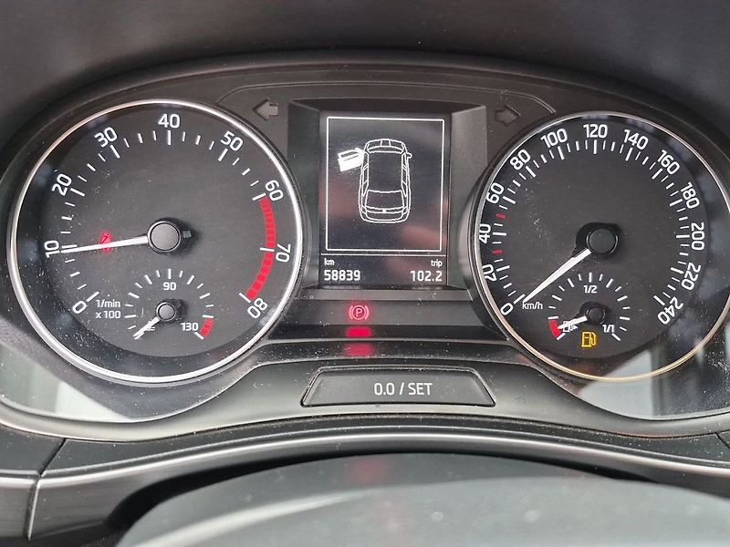 Škoda Fabia Style Combi 1.2 TSI 81kW - fotka 14 z 23