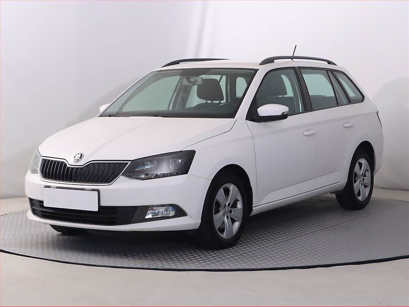 Škoda Fabia (2016) 1.2 TSI - fotka 2 z 17