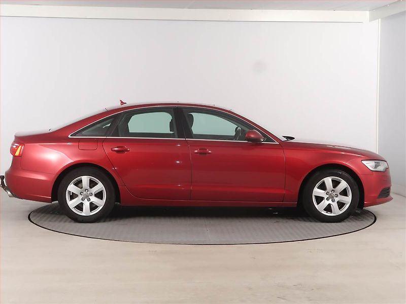 Audi A6 (2012) 3.0 TDI, 4X4, Automat, Navi - fotka 6 z 18