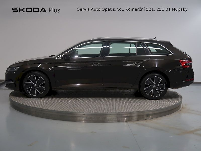 Škoda Superb (2021) STYLE 2.0TDI 147KW 4x4 DSG LED - fotka 3 z 36