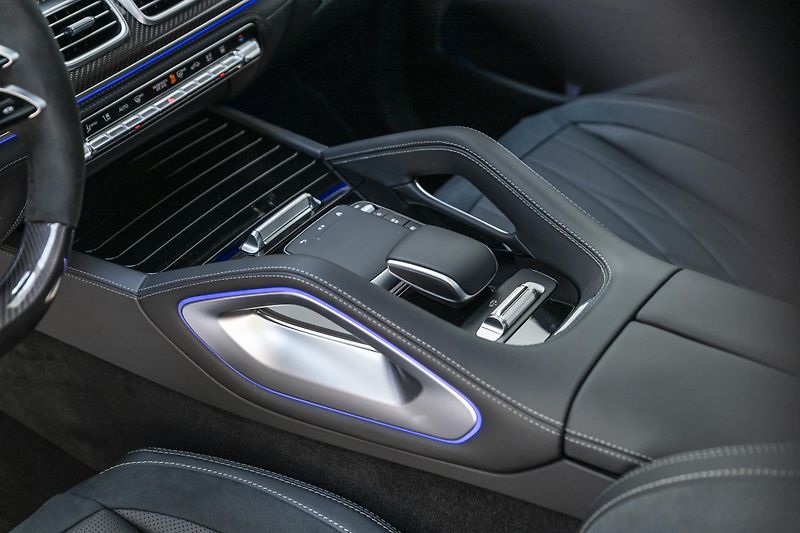 Mercedes-Benz GLE 53 AMG 4M kupé*Karbon*Premium+ - fotka 23 z 41