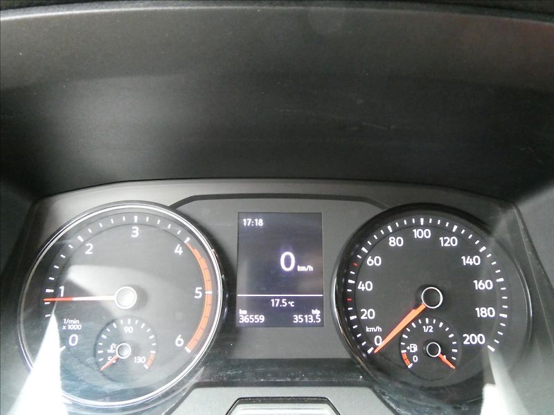 Volkswagen Crafter 2,0 TDi 103kW DPH,serviska,ČR - fotka 36 z 50