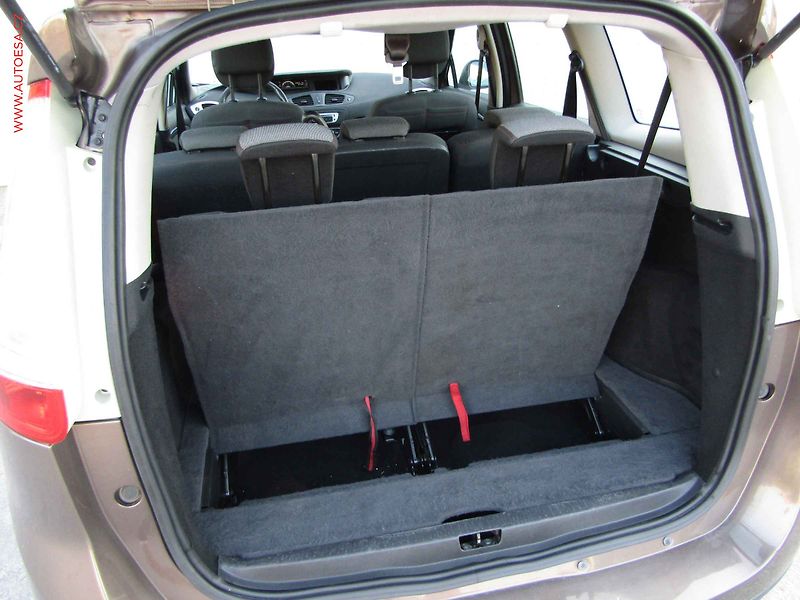 Renault Mégane (2012) 1.6 dCi 7míst, STK5/28 - fotka 12 z 21