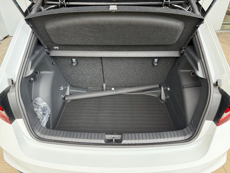 Škoda Fabia (2025) Monte Carlo 1.5 TSI / 110 kW D - fotka 21 z 25
