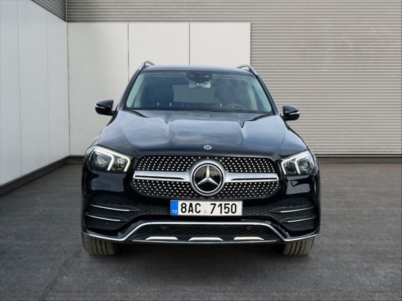 Mercedes-Benz GLE 2,0 300d 4M AT - fotka 2 z 11