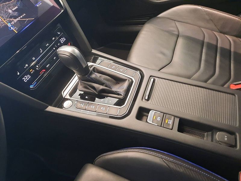 Volkswagen Arteon Shooting Brake (2023) R 2.0 TSI 4Motion (235kW/320k) - fotka 13 z 32