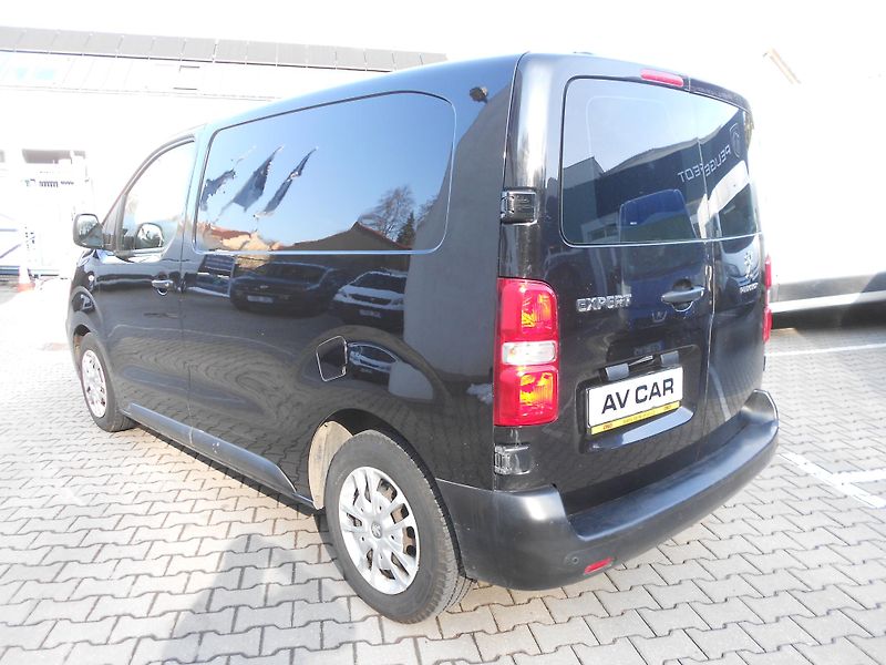 Peugeot Expert FG L1 1,6HDi 115k 1.majitel - fotka 5 z 9