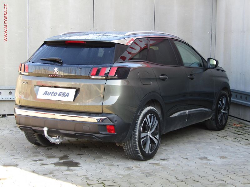 Peugeot 3008 (2019) 1.5 HDi, Allure, TZ - fotka 4 z 21