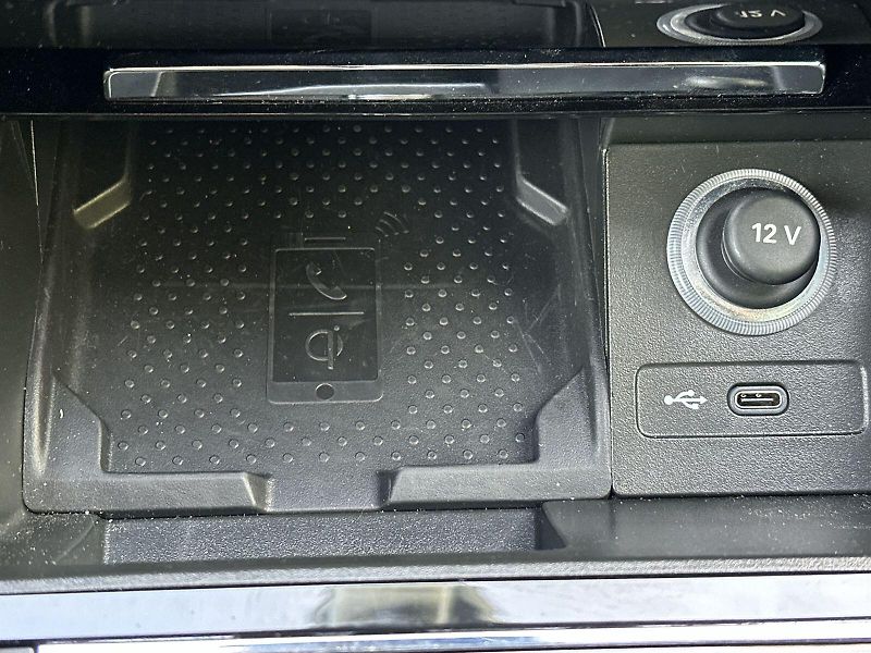 Škoda Superb (2023) Combi 2.0 TDI DSG L&K - fotka 25 z 39