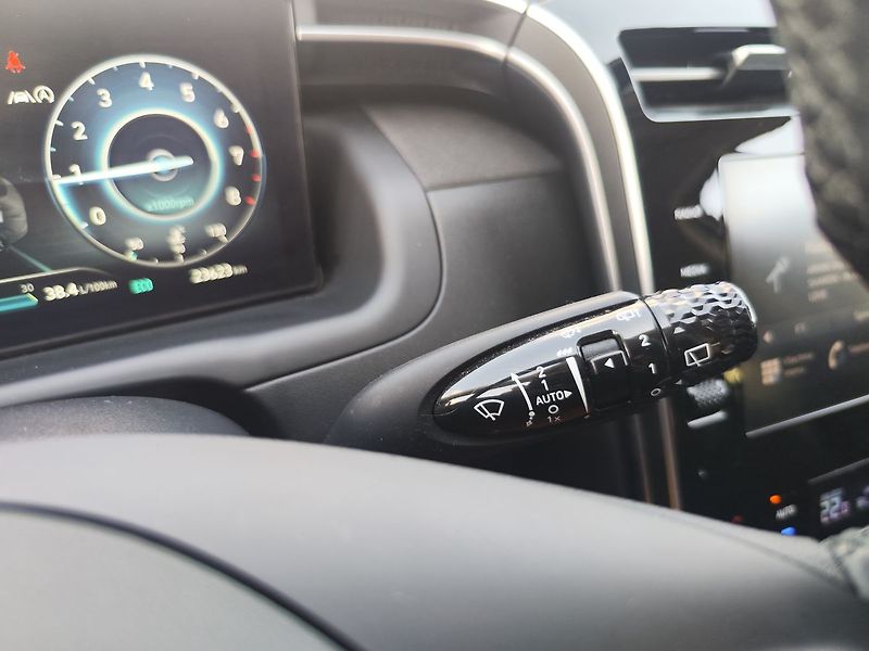 Hyundai Tucson 1.6 T-GDi/110kW Smart DCT - fotka 26 z 30