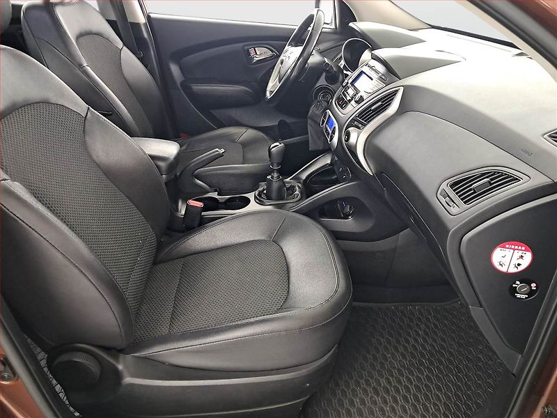 Hyundai ix35 (2013) 1.7 CRDi, Serv.kniha, Tempomat - fotka 9 z 17
