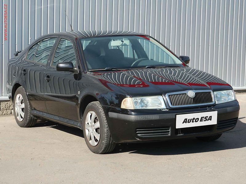 Škoda Octavia (2009) 1.6 i, ČR, Tour - fotografie inzerátu
