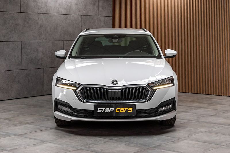 Škoda Octavia 2.0 TDI DSG*ACC*MIRROR-LINK* - fotka 2 z 35