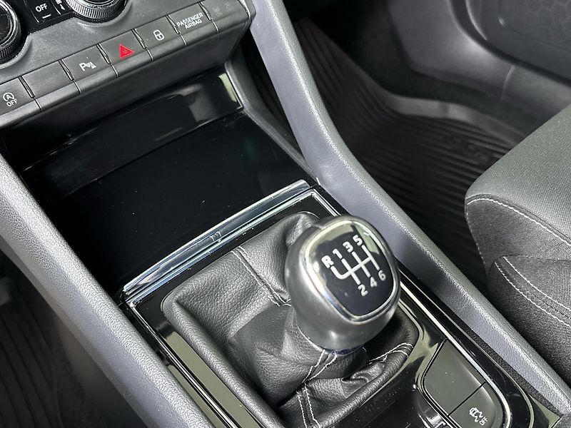 Škoda Karoq Sportline - fotka 20 z 27