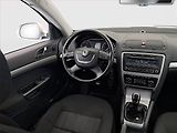 Škoda Octavia (2011) 1.6 TDI, po STK, dobrý stav - náhled 7