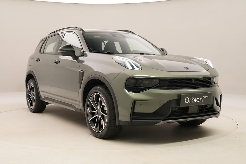 Lynk & Co 01 (2025) CORE PHEV AUT CZ 1.maj - fotka 15 z 95