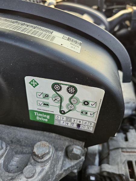 Škoda Fabia 1.4 16v 63kW,KLIMA,8xAIRBAG - fotka 37 z 37