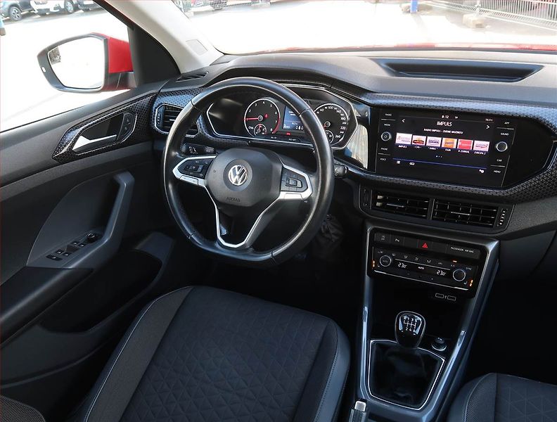 Volkswagen T-Cross (2019) 1.0 TSI, Serv.kniha, Tempomat - fotka 7 z 19