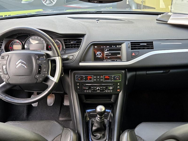 Citroën C5 2,0HDi 120kW SERV.KN,ROZVODY  - fotka 32 z 43