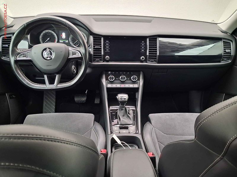 Škoda Kodiaq (2017) 2.0TDi 4x4, ČR, DSG, navi - fotka 8 z 20