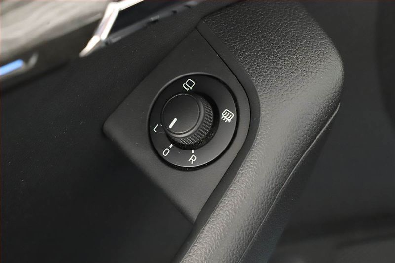 Škoda Octavia (2019) Scout 2.0 TSI - fotka 22 z 26