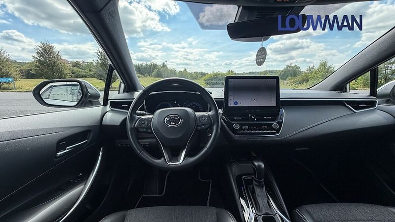 Toyota Corolla 1.8 HEV CVT Style - fotka 5 z 27