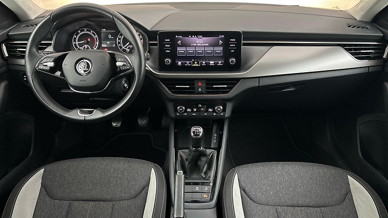 Škoda Scala 1.0 TSI Style - fotka 8 z 25