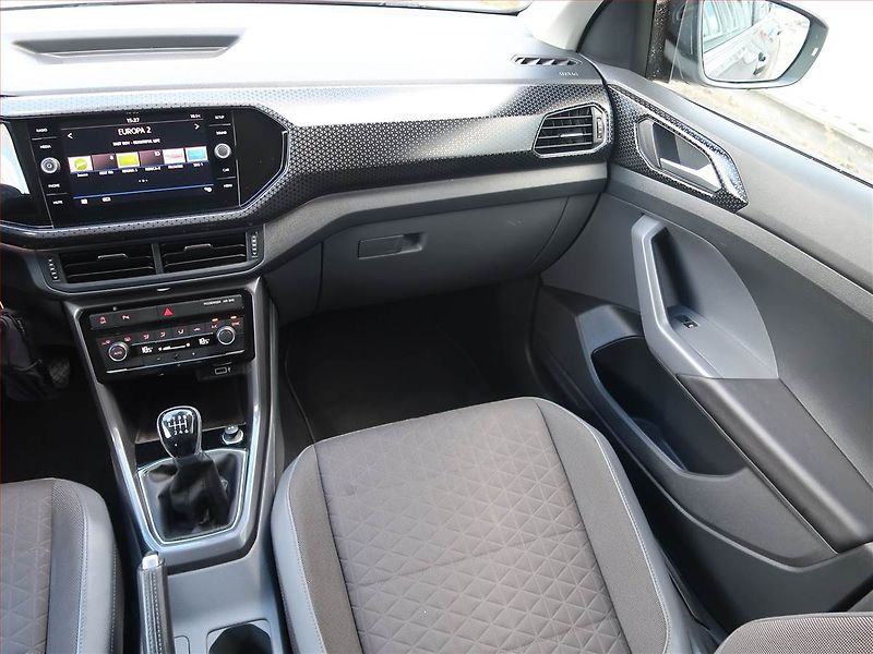Volkswagen T-Cross (2019) Style 1.0 TSI, Tempomat - fotka 8 z 17