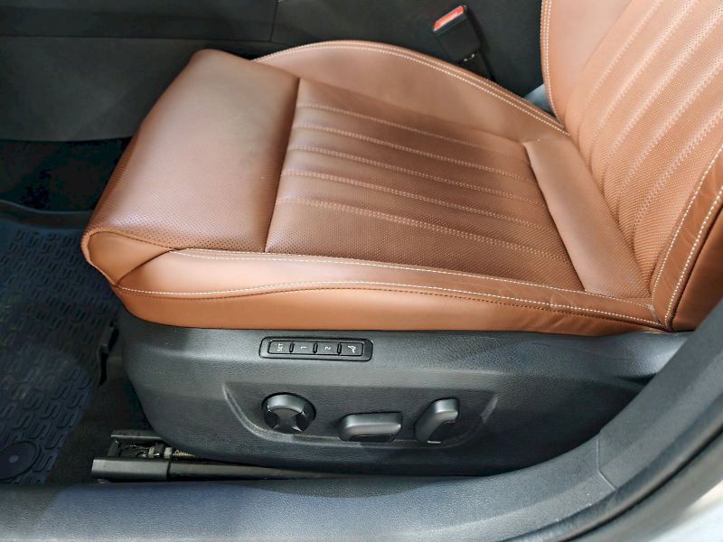 Škoda Superb (2024) iV 1.4 TSI 160 kW DSG L&K - fotka 23 z 31
