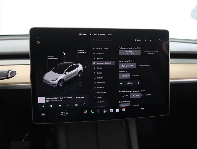 Tesla Model Y (2023) RWD LFP 60kWh, SoH 95% - fotka 22 z 33