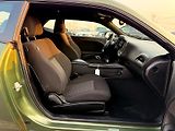 Dodge Challenger (2021) Americká V6 zadokolka - náhled 6