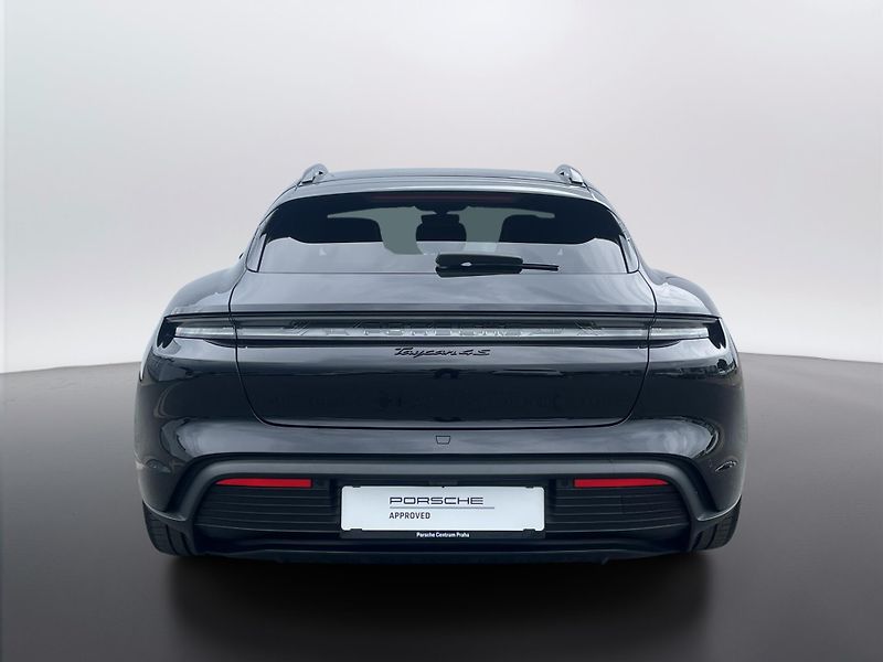 Porsche Taycan 4S Sport Tursimo 4S Sport Turi - fotka 4 z 28