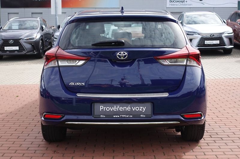 Toyota Auris 1.6VVTi 6M/T BO Active Trend - fotka 5 z 32