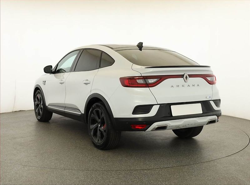 Renault Arkana (2022) R.S.Line E-Tech - fotka 4 z 22