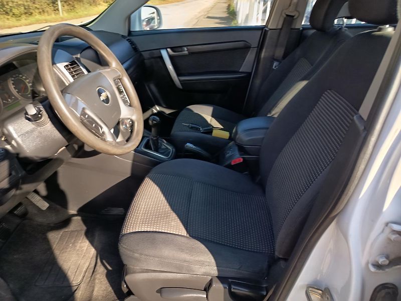 Chevrolet Captiva (2011) 2.4 100Kw  - fotka 26 z 52