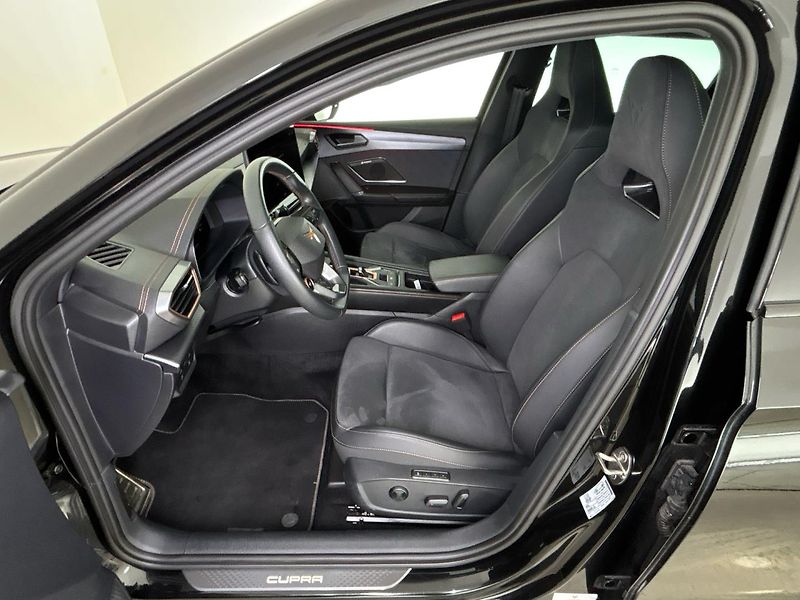 Cupra Leon SP DSG - fotka 7 z 32