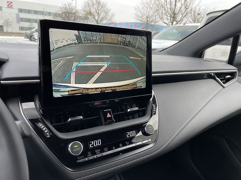 Toyota Corolla 1.8HEV ComfortTech odběr ihned - fotka 18 z 30