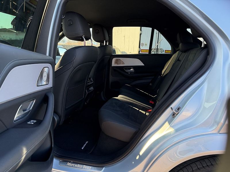 Mercedes-Benz GLE 450d 4MATIC AMG Line - fotka 14 z 33