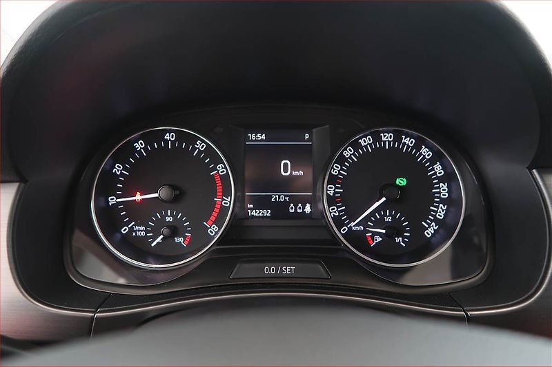 Škoda Fabia (2017) Style 1.0 TSI, Automat - fotka 11 z 18