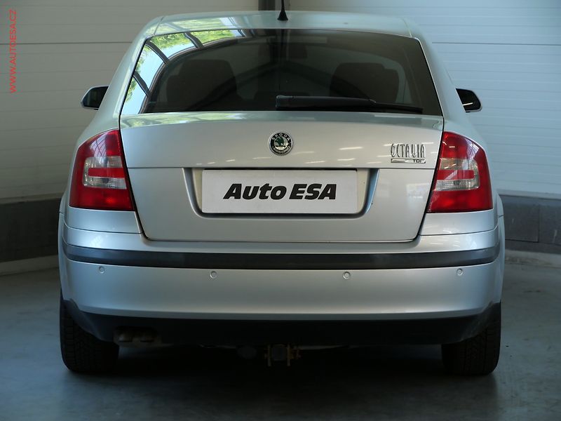 Škoda Octavia (2008) 1.9TDI, ČR, autoAC - fotka 5 z 16