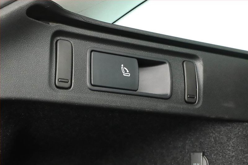 Škoda Octavia (2018) 1.6 TDI, Automat, Tempomat - fotka 19 z 20