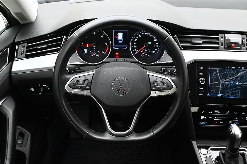Volkswagen Passat 2,0 TDI 110 kW DSG Business Zá - fotka 18 z 32