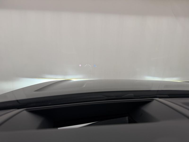 Volkswagen Touareg 3.0Tdi*1-MAJ*DPH*HUD*R-LINE* - fotka 39 z 47