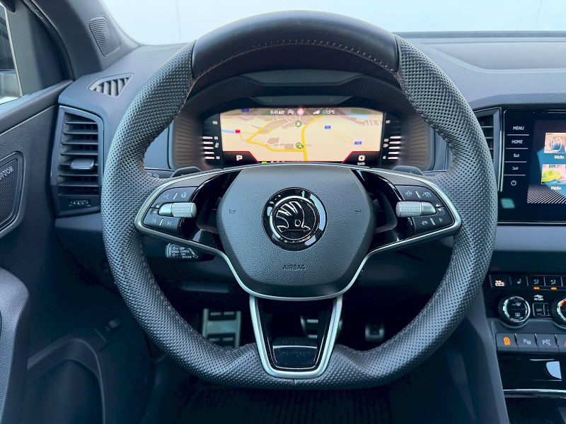 Škoda Karoq (2024) 2.0 TSI 140kW 4x4 SportLine - fotka 7 z 35