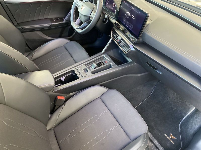 Cupra Formentor (2023) 1.5 TSI Automat - fotka 9 z 33