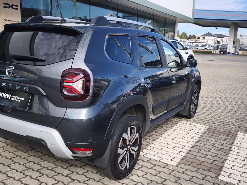 Dacia Duster 2022 ČR 1.3 TCe 96kW Prestige - fotka 27 z 32