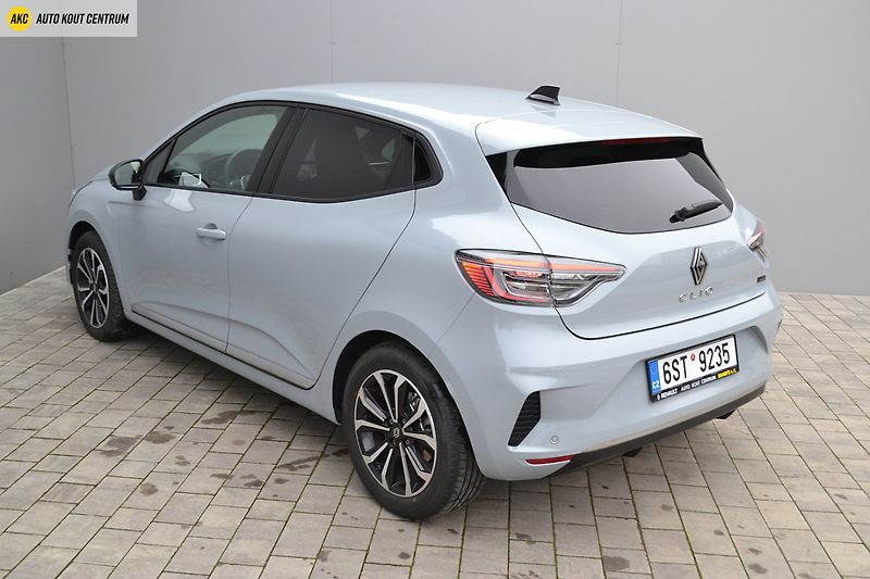 Renault Clio FULL HYBRID TECHNO E-TECH 145 - fotka 3 z 51
