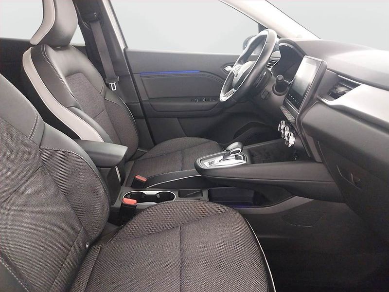 Renault Captur (2023) 1.3 TCe, Automat, ČR,1.maj - fotka 9 z 25