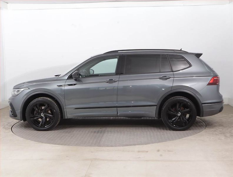 Volkswagen Tiguan Allspace (2023) R-Line 2.0 TDI - fotka 3 z 17